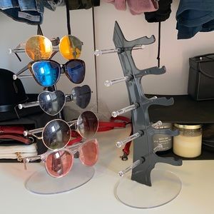 2xGLASSES STAND w/ glassed and case!
